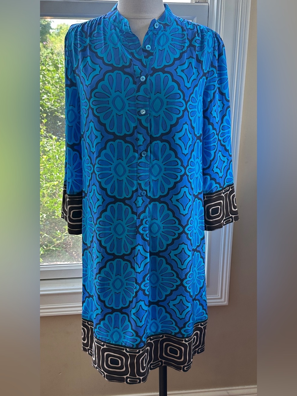 NWT Trina Turk 100% Silk Printed Dress, Size Small